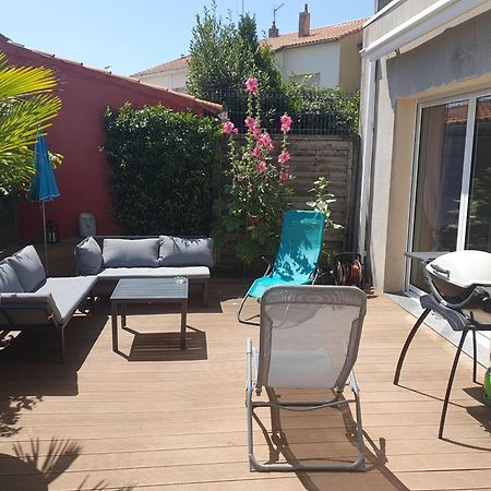 Joli Appartement 50 M2 Classe 3 Etoiles Avec Terrasse Et Jardin La Rochelle  Exterior foto